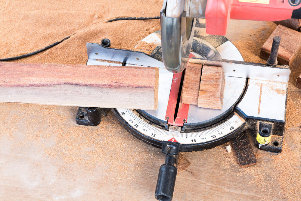Explore the Benefits of Using Tungsten Carbide Tipped Planer Blades in Daily Woodworking